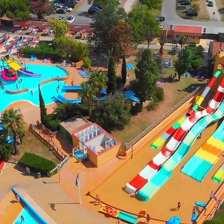 Bel Appartement Climatise Avec Piscine Et Parking - 6Refc5 サン・シプリアン